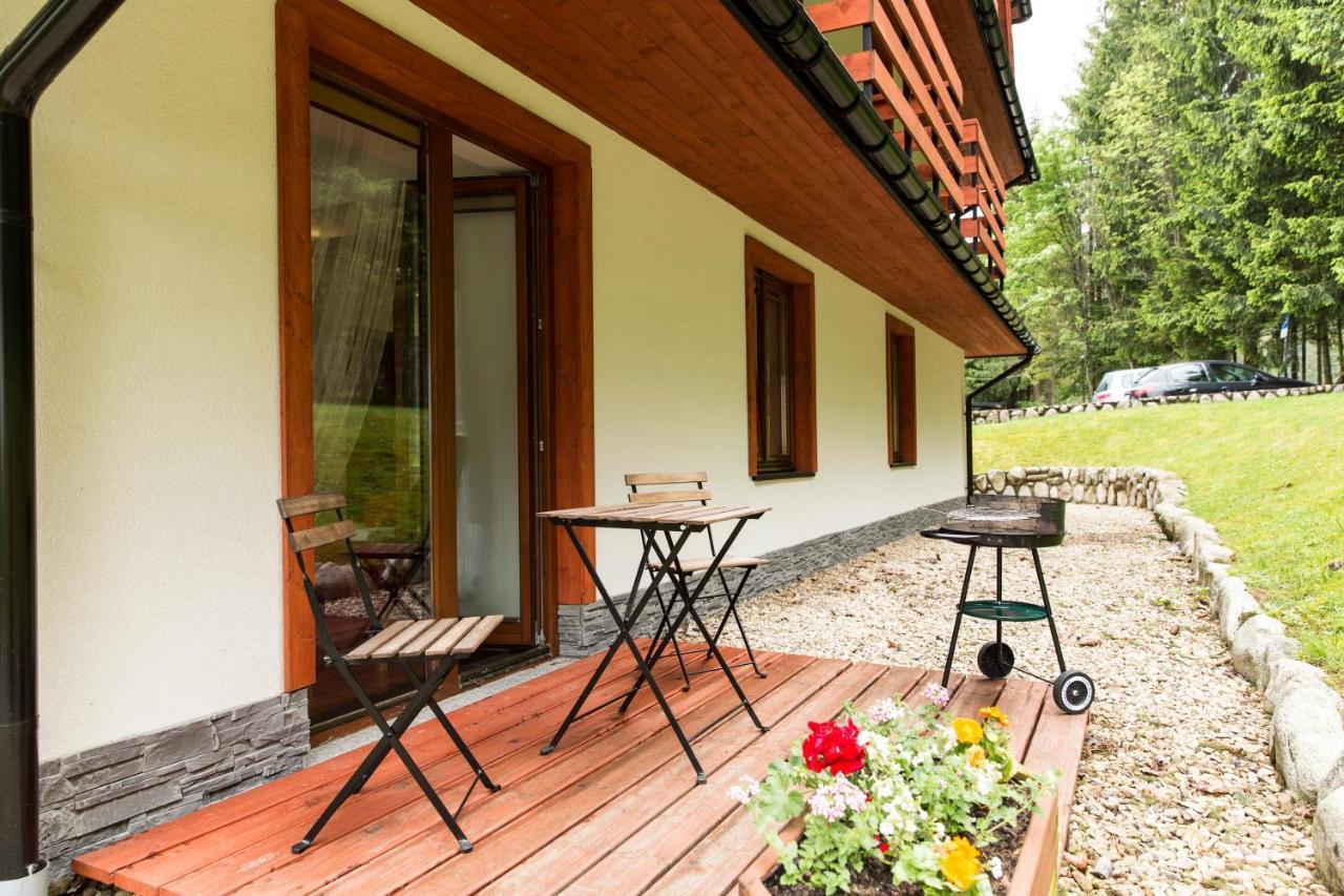 Udanypobyt Apartamenty Przy Dolinach E I F Koscielisko Luaran gambar