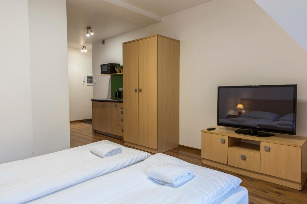Udanypobyt Apartamenty Przy Dolinach E I F Koscielisko Luaran gambar